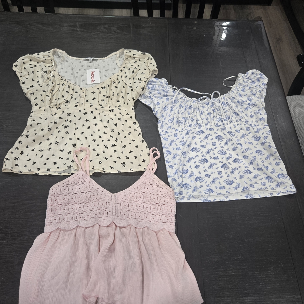 Beautiful Coquette Tops